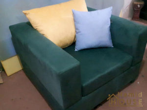 repair furniture 1 300x225 تعمیر مبل ارزان در تهران