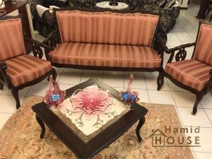 SOFA 1 300x225 تعمیر مبل ارزان در تهران