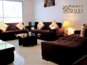furniture repair 13 300x225 تعمیر مبل ارزان در تهران